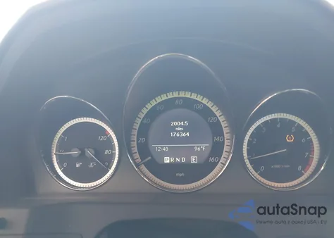 2011 Mercedes-Benz C 300 Luxury/Sport from USA, damaged, VIN WDDGF5EBXBA507768